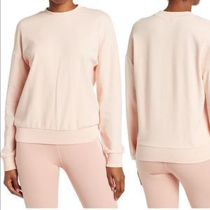 90° DEGREE by REFLEX• crew/scoop neck sweatshirt size Med EUC